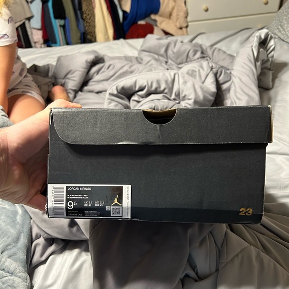 Jordan 6 Rings - Picture 7 of 11